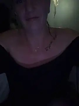 AlessasRoom online show from May 16, 2026, 6:43 am