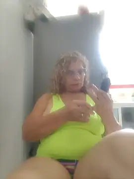 Snapshot of indiraa-channell chatting on February 3, 2025, 5:14 pm indiraa-channell online show from February 3, 2025, 5:14 pm