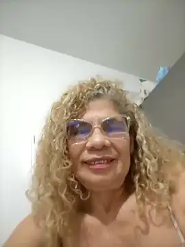 Snapshot of indiraa-channell chatting on February 22, 2025, 11:24 pm indiraa-channell online show from February 22, 2025, 11:24 pm