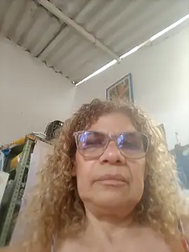 Snapshot of indiraa-channell chatting on October 7, 2025, 6:49 pm indiraa-channell online show from October 7, 2025, 6:49 pm