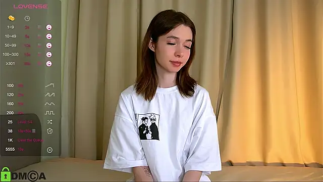 LittleOriana online show from February 26, 2025, 11:15 pm