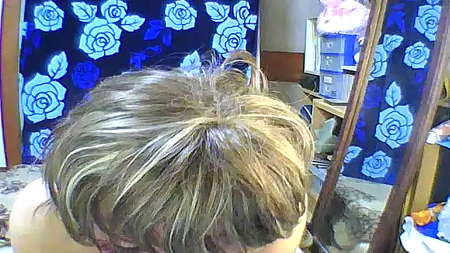 anakanakami online show from December 2, 2025, 3:34 am