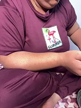 tanvihot2 online show from February 7, 2025, 4:14 pm