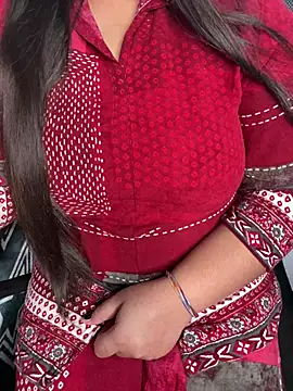 tanvihot2 online show from July 24, 2026, 5:22 pm