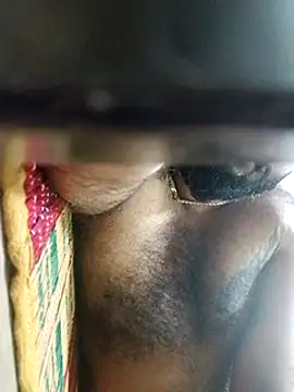 Snapshot of carria_homes chatting on December 26, 2024, 8:32 pm carria homes online show from December 26, 2024, 8:32 pm