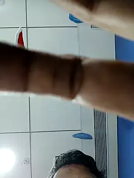 Snapshot of carria_homes chatting on December 27, 2024, 12:45 pm carria homes online show from December 27, 2024, 12:45 pm