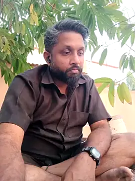 Snapshot of carria_homes chatting on January 15, 2025, 12:36 pm carria homes online show from January 15, 2025, 12:36 pm