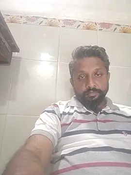 Snapshot of carria_homes chatting on March 18, 2025, 1:31 pm carria homes online show from March 18, 2025, 1:31 pm