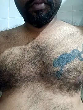 Snapshot of carria_homes chatting on November 19, 2025, 7:25 pm carria homes online show from November 19, 2025, 7:25 pm