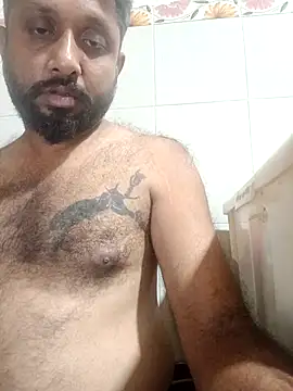 Snapshot of carria_homes chatting on December 16, 2025, 7:41 pm carria homes online show from December 16, 2025, 7:41 pm