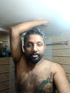 Snapshot of carria_homes chatting on December 18, 2025, 8:59 pm carria homes online show from December 18, 2025, 8:59 pm