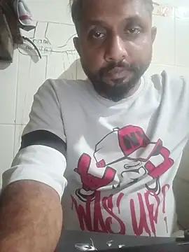 Snapshot of carria_homes chatting on February 14, 2026, 8:49 pm carria homes online show from February 14, 2026, 8:49 pm