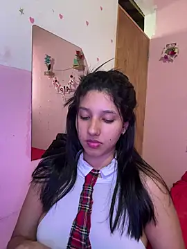 emmariders2 online show from April 4, 2026, 4:37 pm
