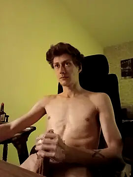 HalloMarcy online show from September 14, 2025, 9:14 pm