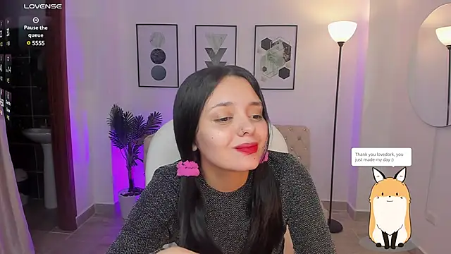 amelia cherry online show from February 12, 2025, 2:43 pm