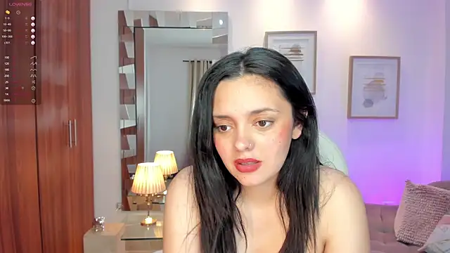 amelia cherry online show from March 13, 2025, 2:33 pm