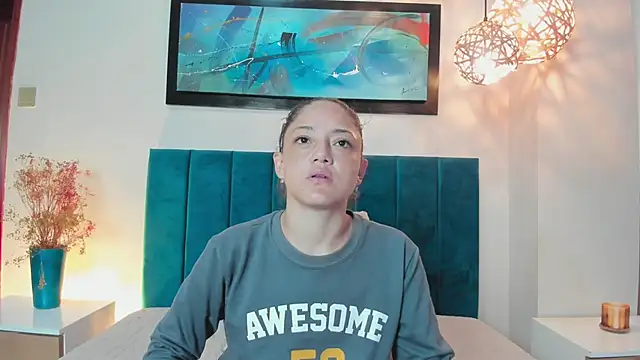 EloiseQuinn online show from November 7, 2025, 12:38 pm