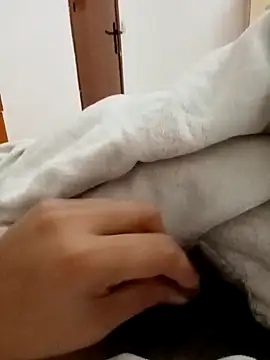 mauri200 online show from December 27, 2024, 9:43 pm