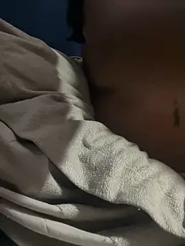 Ninabrunette18 online show from March 9, 2025, 1:26 pm