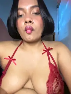 Ninabrunette18 online show from October 26, 2025, 2:06 am