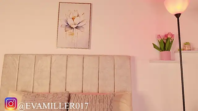 Snapshot of eva_miller7 chatting on June 1, 2026, 1:02 pm eva miller7 online show from June 1, 2026, 1:02 pm
