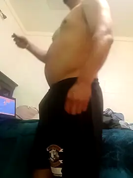 k1oudE online show from March 9, 2025, 4:27 am