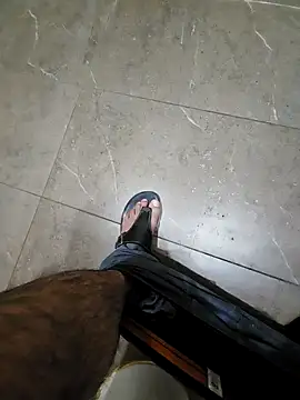 pyasevickybabu563 online show from January 23, 2025, 2:39 pm