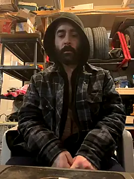 Faded-Solo online show from November 19, 2025, 3:50 am