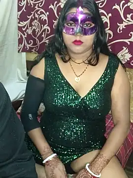 Hot muskaan online show from January 18, 2025, 5:48 pm