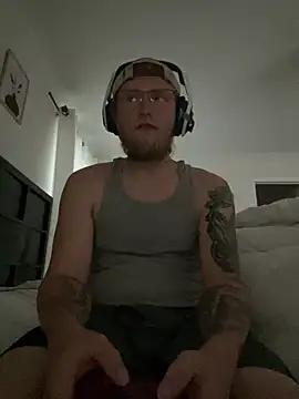 tcadle1824 online show from March 22, 2026, 11:19 pm