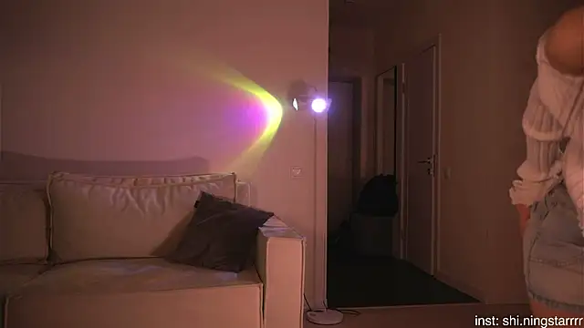 Snapshot of alittlestarrr chatting on March 13, 2025, 8:54 pm alittlestarrr online show from March 13, 2025, 8:54 pm