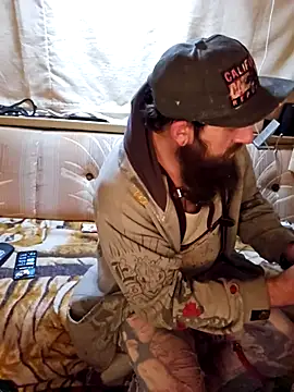 StruggleSnuggles online show from October 24, 2025, 3:36 am