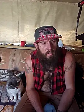 StruggleSnuggles online show from November 7, 2025, 9:04 pm