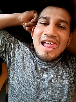 Snapshot of jonas90 chatting on December 29, 2024, 4:08 pm jonas90 online show from December 29, 2024, 4:08 pm