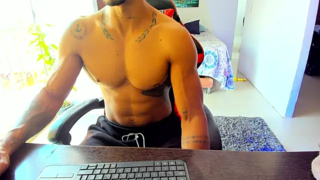 Snapshot of Adam_Valenciia chatting on September 20, 2025, 3:57 pm Adam Valenciia online show from September 20, 2025, 3:57 pm