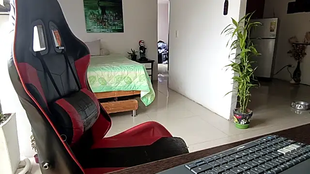 Adam Valenciia online show from April 11, 2026, 3:05 pm