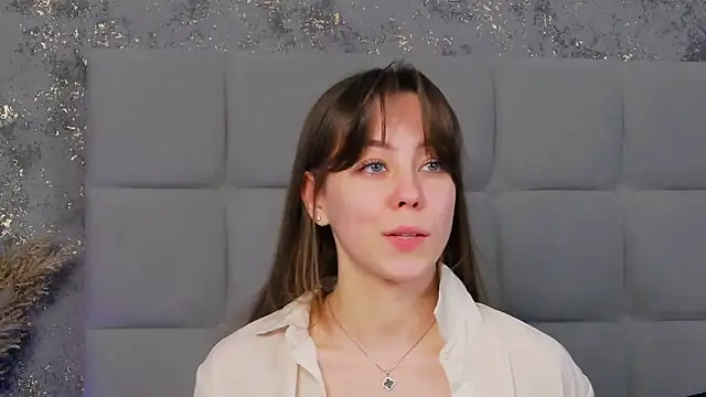 Snapshot of TheEmma chatting on January 26, 2025, 1:15 pm TheEmma online show from January 26, 2025, 1:15 pm