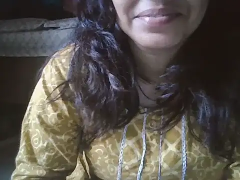 Hot-shanvi online show from September 22, 2025, 11:12 am