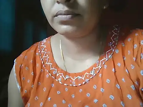 Hot-shanvi online show from July 24, 2026, 12:25 pm