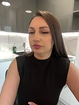 claraxjoyy online show from March 3, 2025, 8:05 am