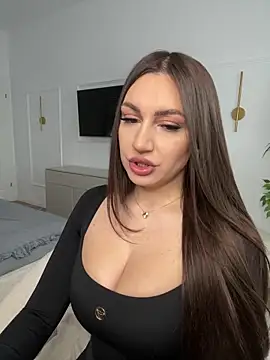 claraxjoyy online show from March 19, 2026, 5:44 am