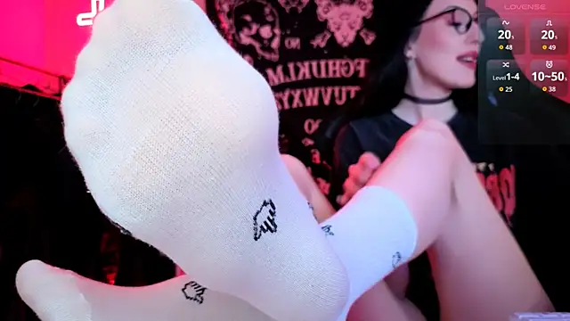 Miss Alice   online show from March 28, 2026, 5:45 pm