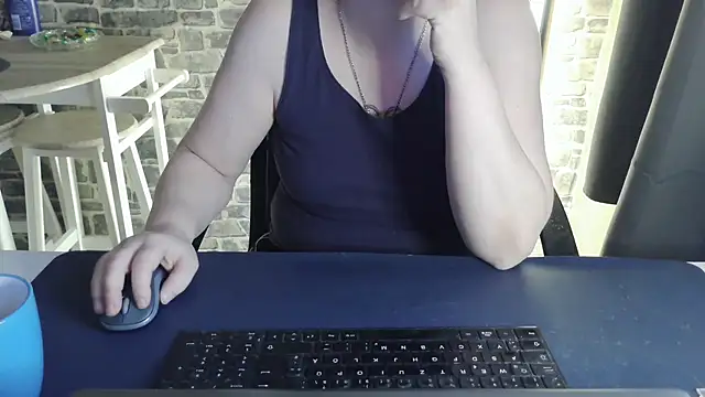 Sweet Phoenix online show from February 6, 2026, 7:23 am