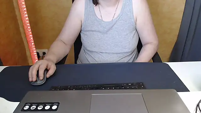 Sweet Phoenix online show from July 8, 2026, 8:19 am