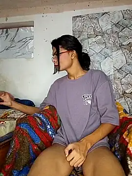 Snapshot of Enna_Zarza_ chatting on September 15, 2025, 6:02 am Enna Zarza online show from September 15, 2025, 6:02 am