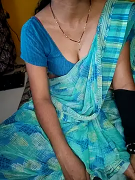 lovelygirl4567 online show from February 10, 2025, 8:09 am