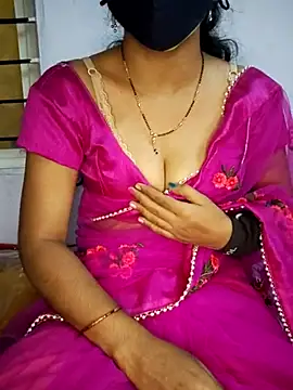 lovelygirl4567 online show from February 18, 2025, 3:10 pm