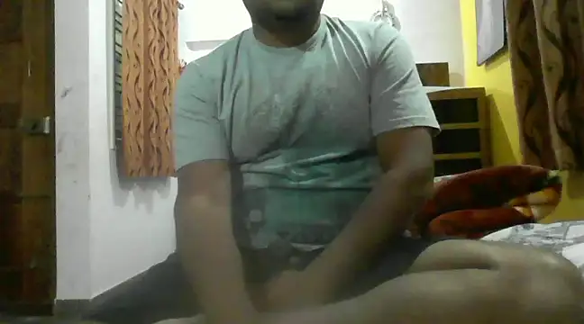 Snapshot of Bangalorious chatting on January 4, 2025, 2:35 pm Bangalorious online show from January 4, 2025, 2:35 pm