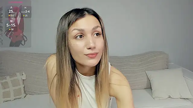 Niki Luston online show from January 3, 2025, 7:29 pm