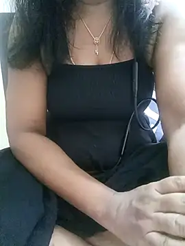 Tamil Vishalini online show from February 21, 2026, 3:40 am